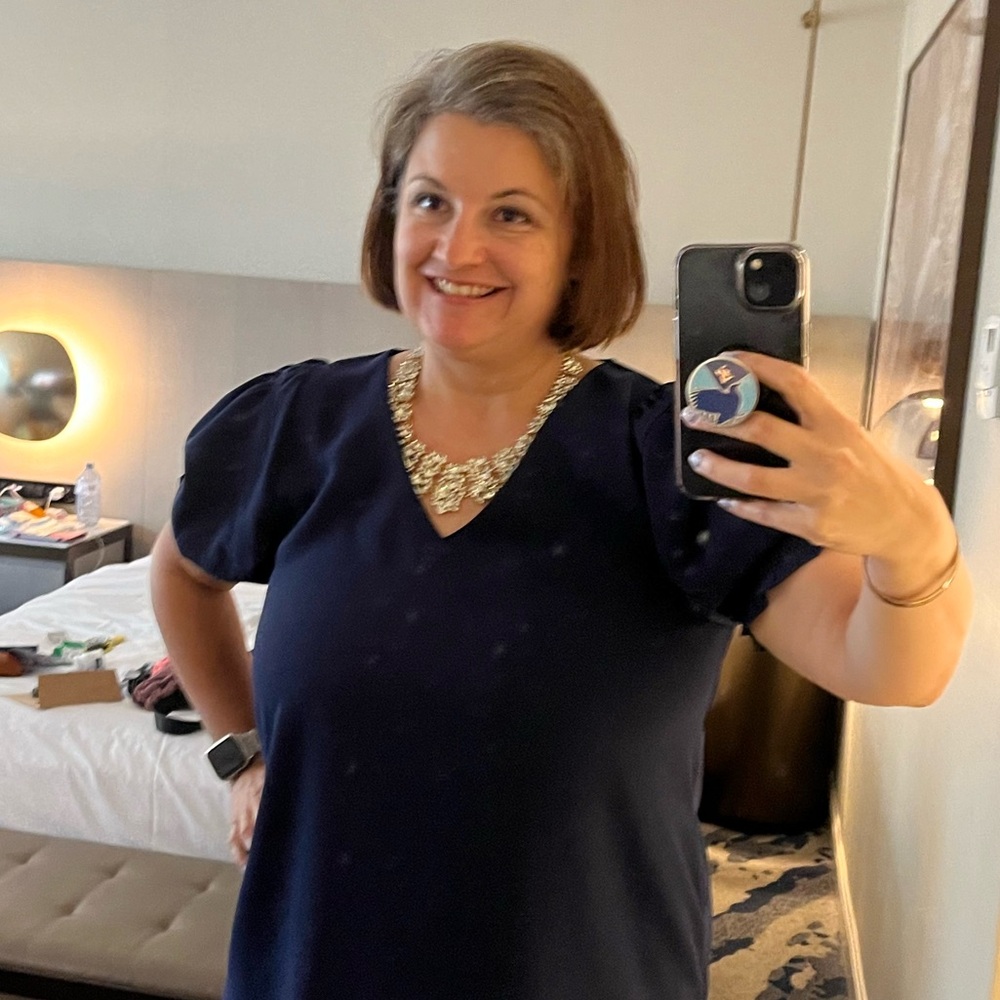 Meet your Posher, Rebecca